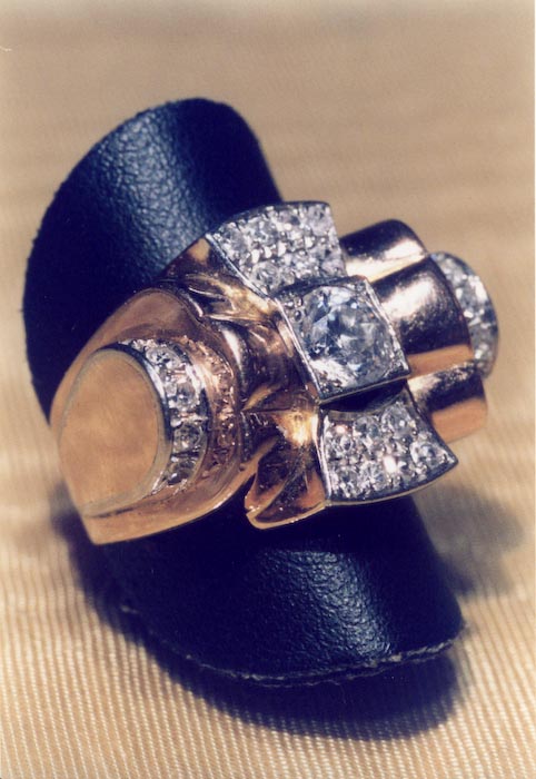 Anello antico